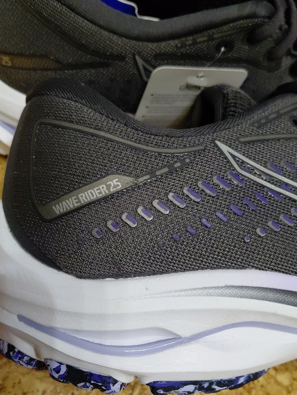 Mizuno Women's Grey/Purple Wave Rider 25 Running Shoes Size 8.5 NWOB